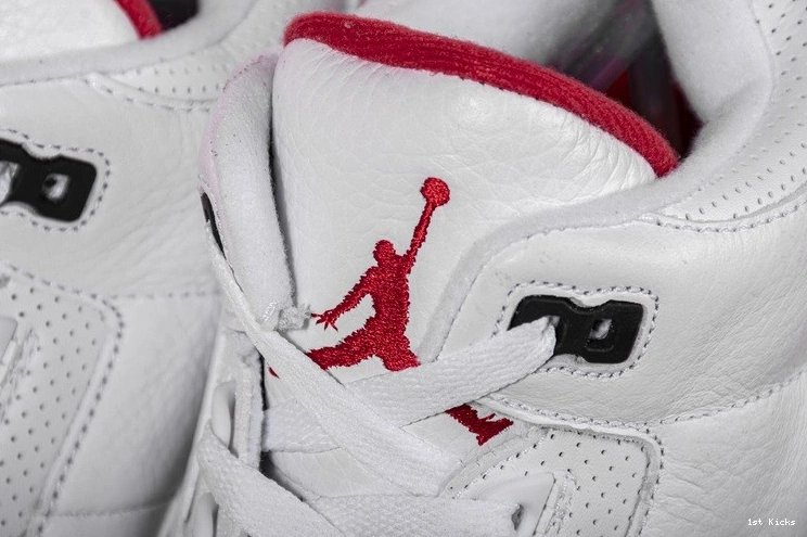 Fame  of 3 136064-116 Retro Jordan Hall 1012